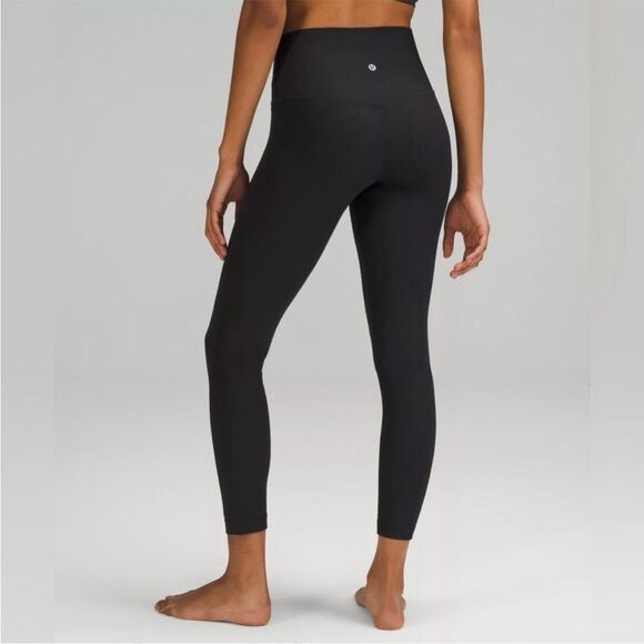 Lululemon Black High-Waisted Athletic Leggings Gym Workout Athleisure - Picture 2 of 13